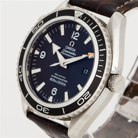 omega seamaster professional 600m chronometer.